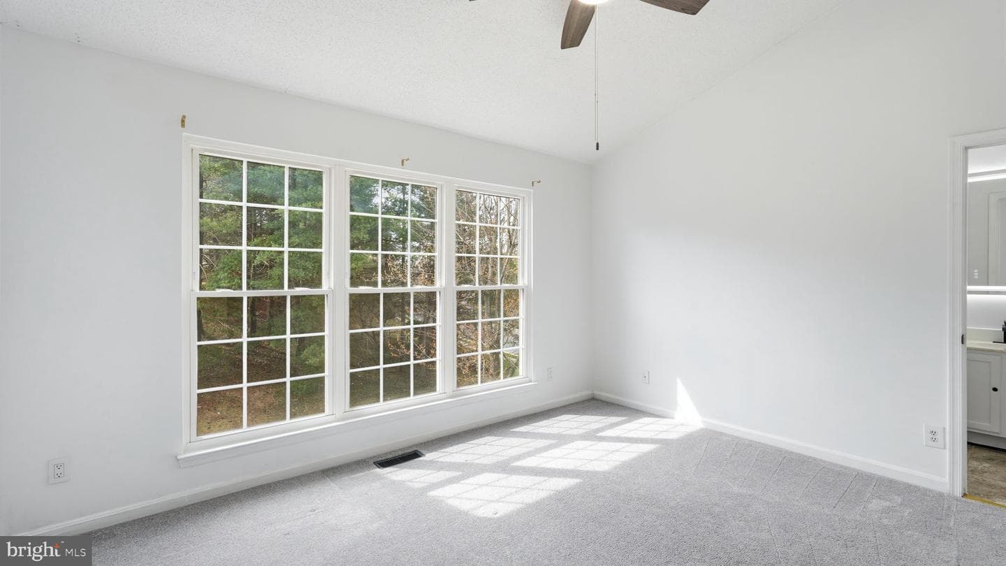 16800 Miranda Lane photo 26