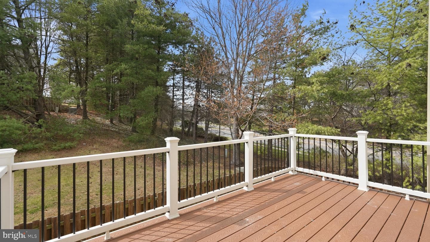 16800 Miranda Lane photo 36