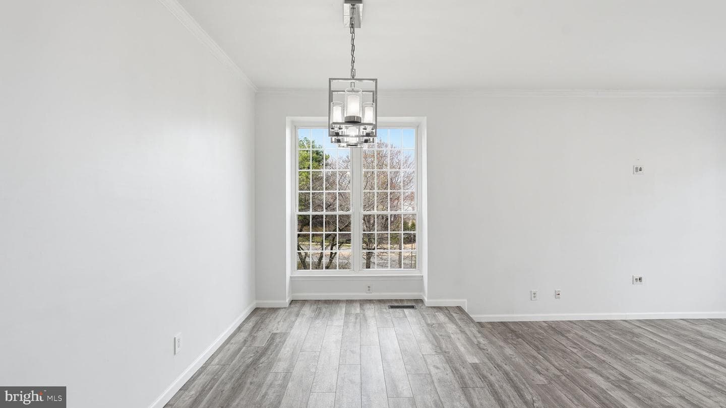 16800 Miranda Lane photo 7