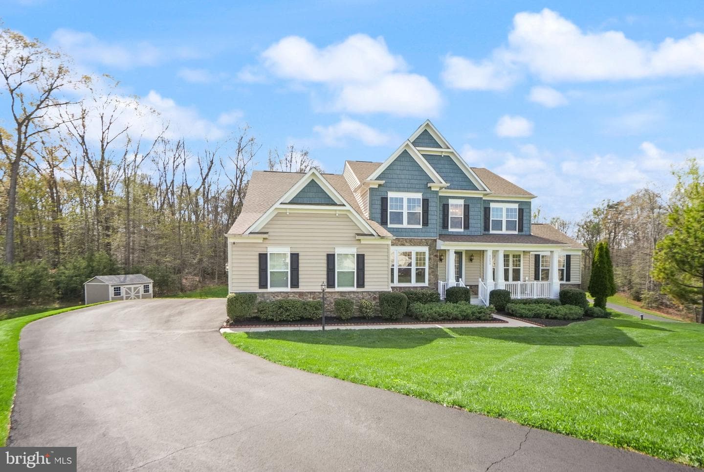9959 Summerwood Drive photo 4