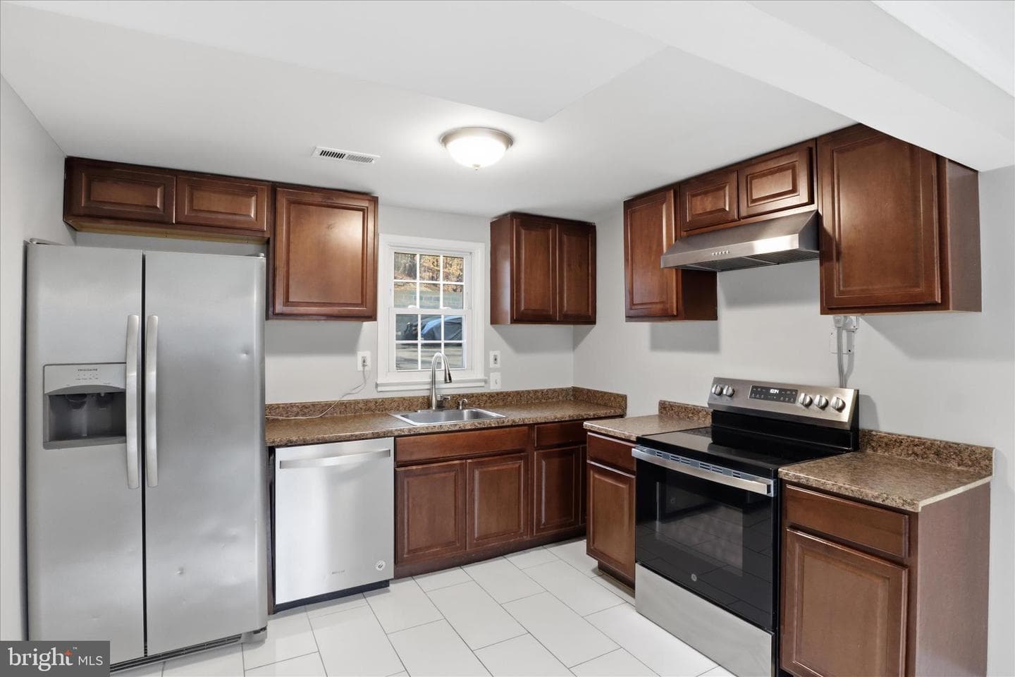 14702 Blair Court photo 12
