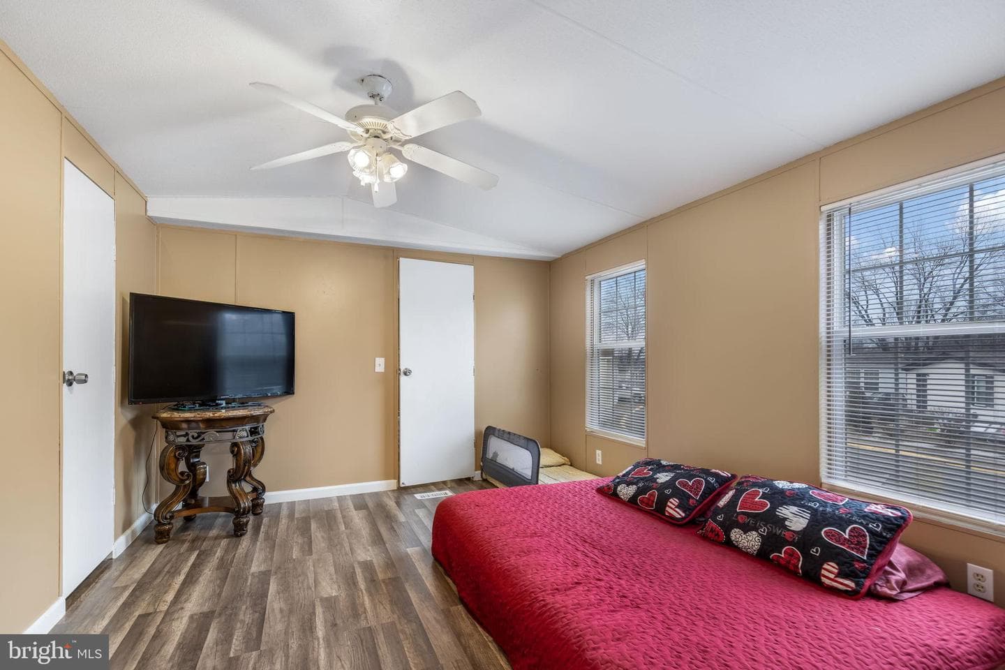 50 Dumfries Drive photo 13