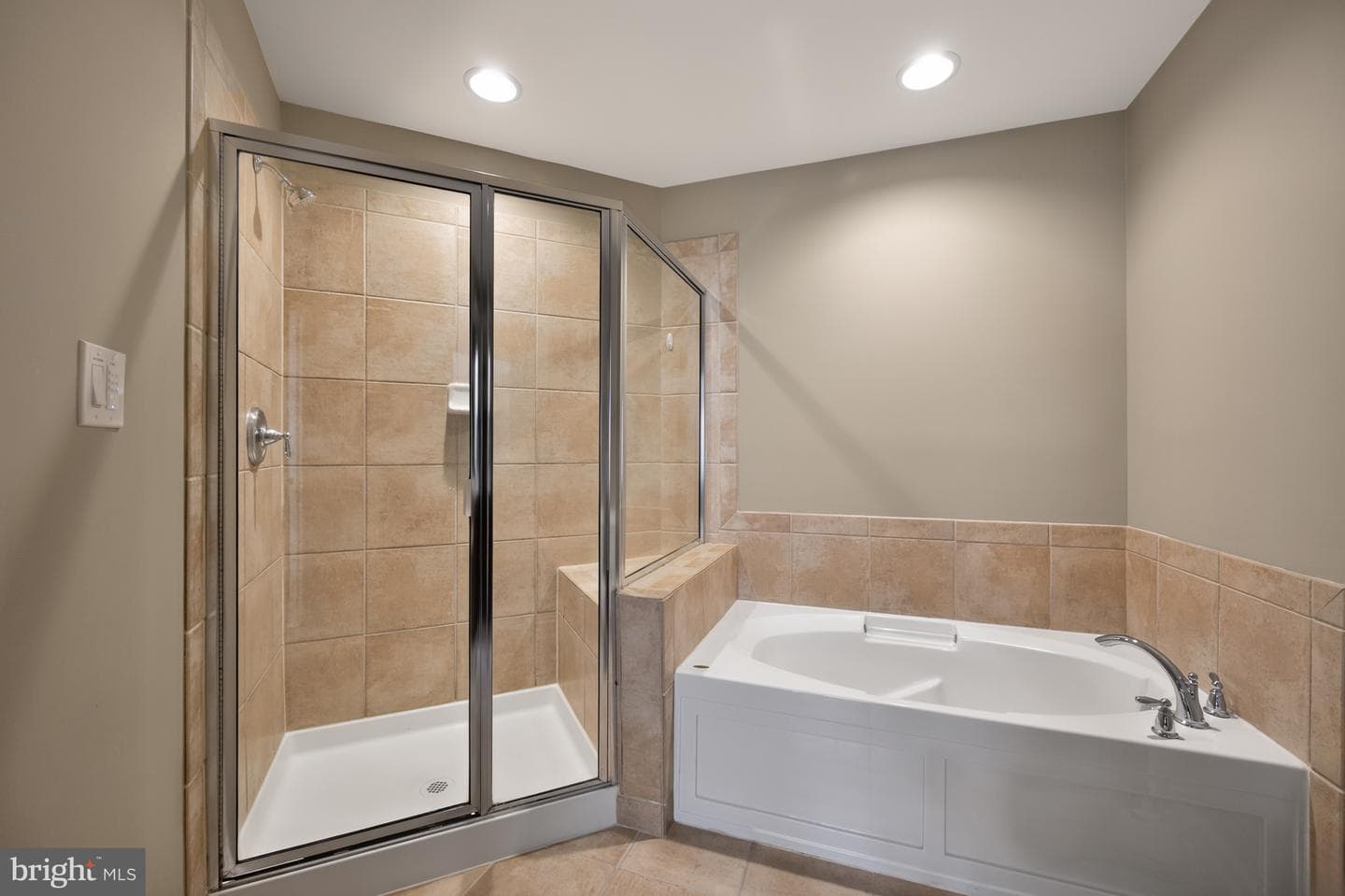 15258 Rosemont Manor Drive photo 34