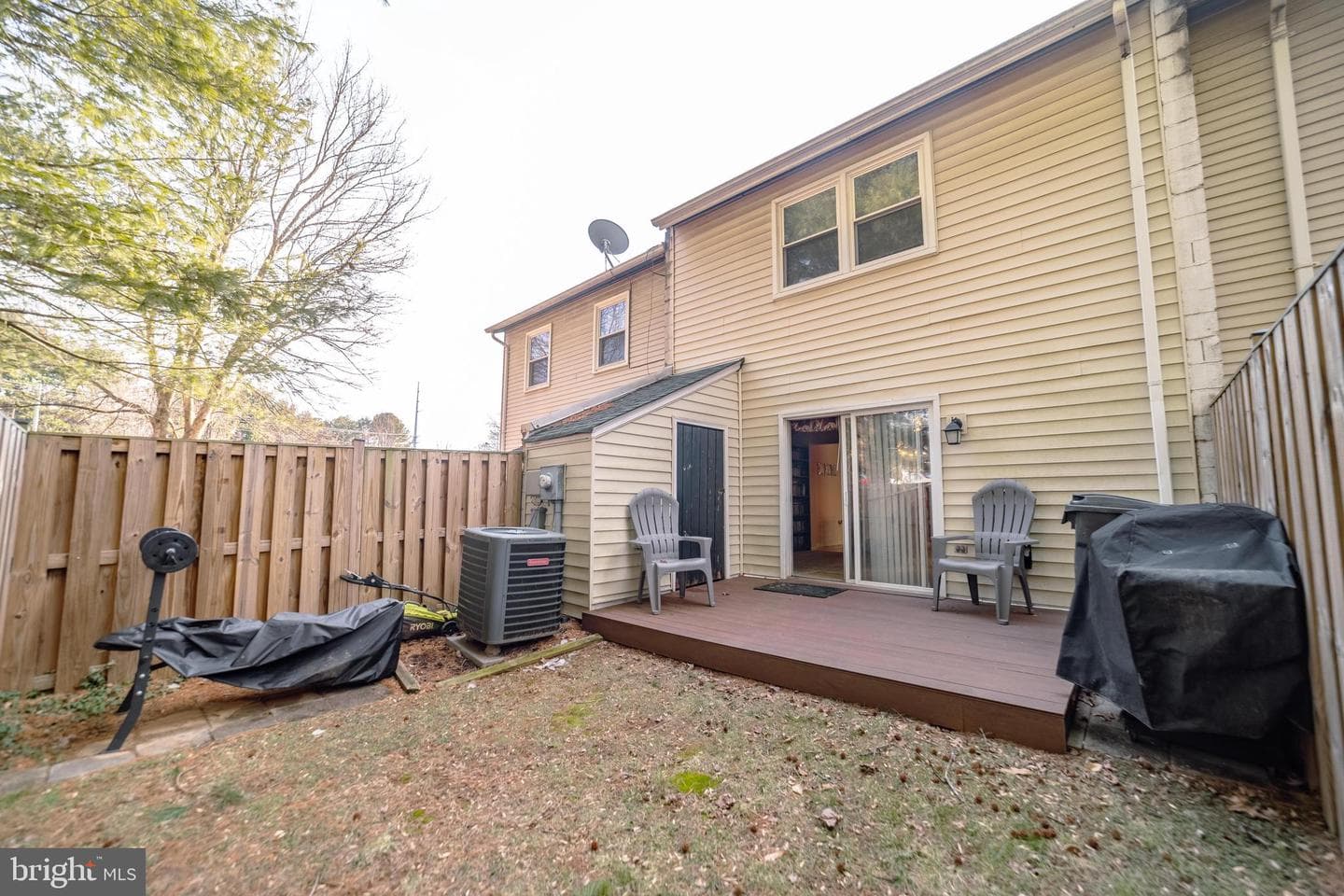 4667 Charlton Court photo 23