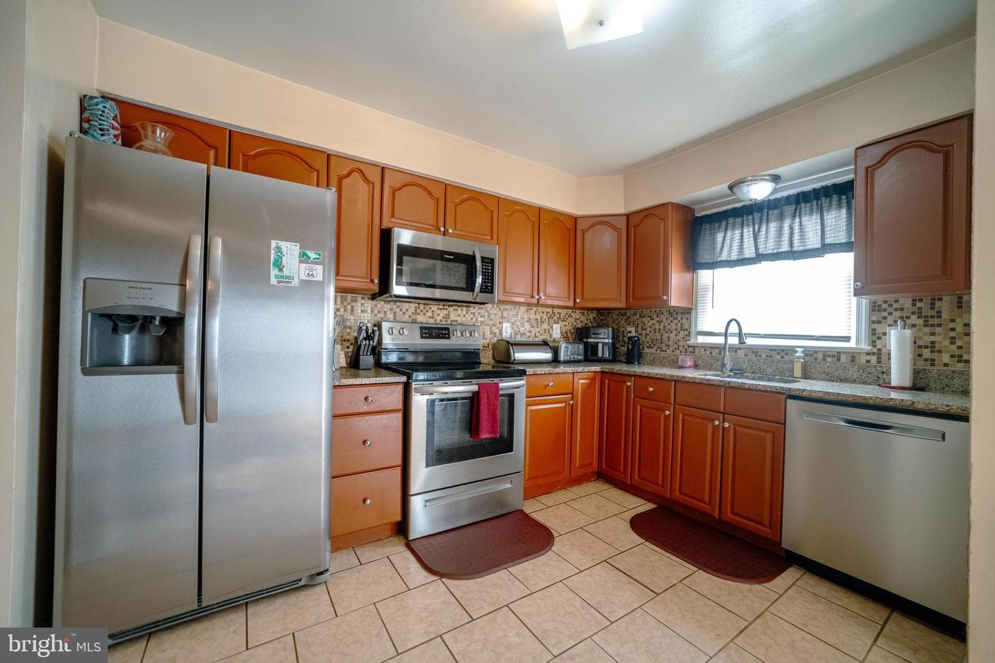 4667 Charlton Court photo 4