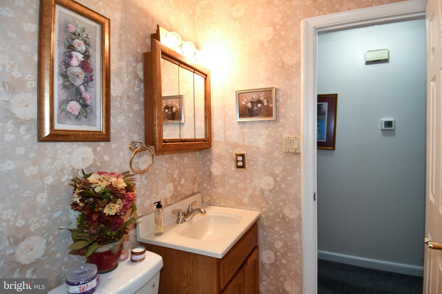 3970 Fairfax Street photo 16