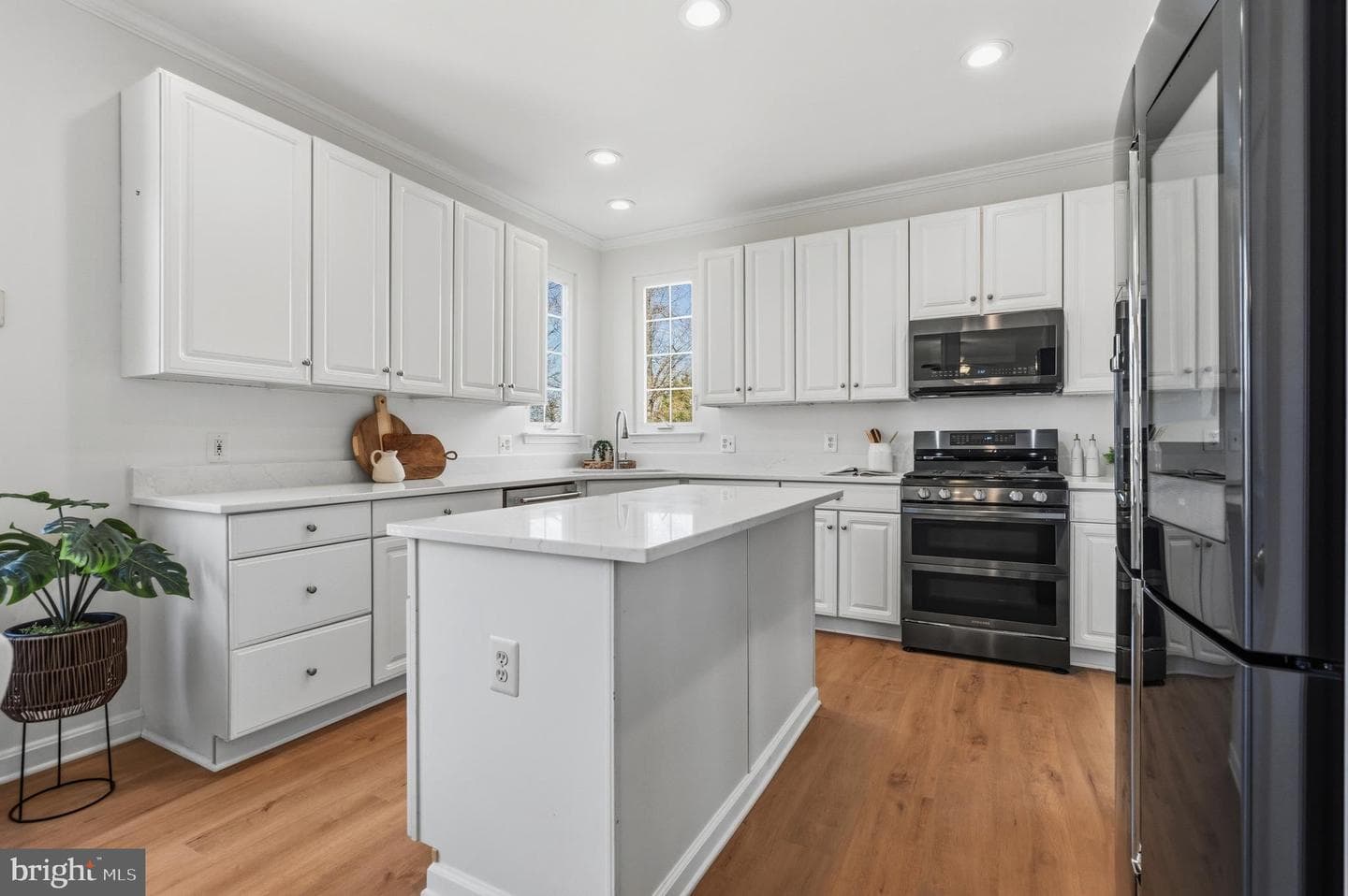 10052 Naughton Court photo 19