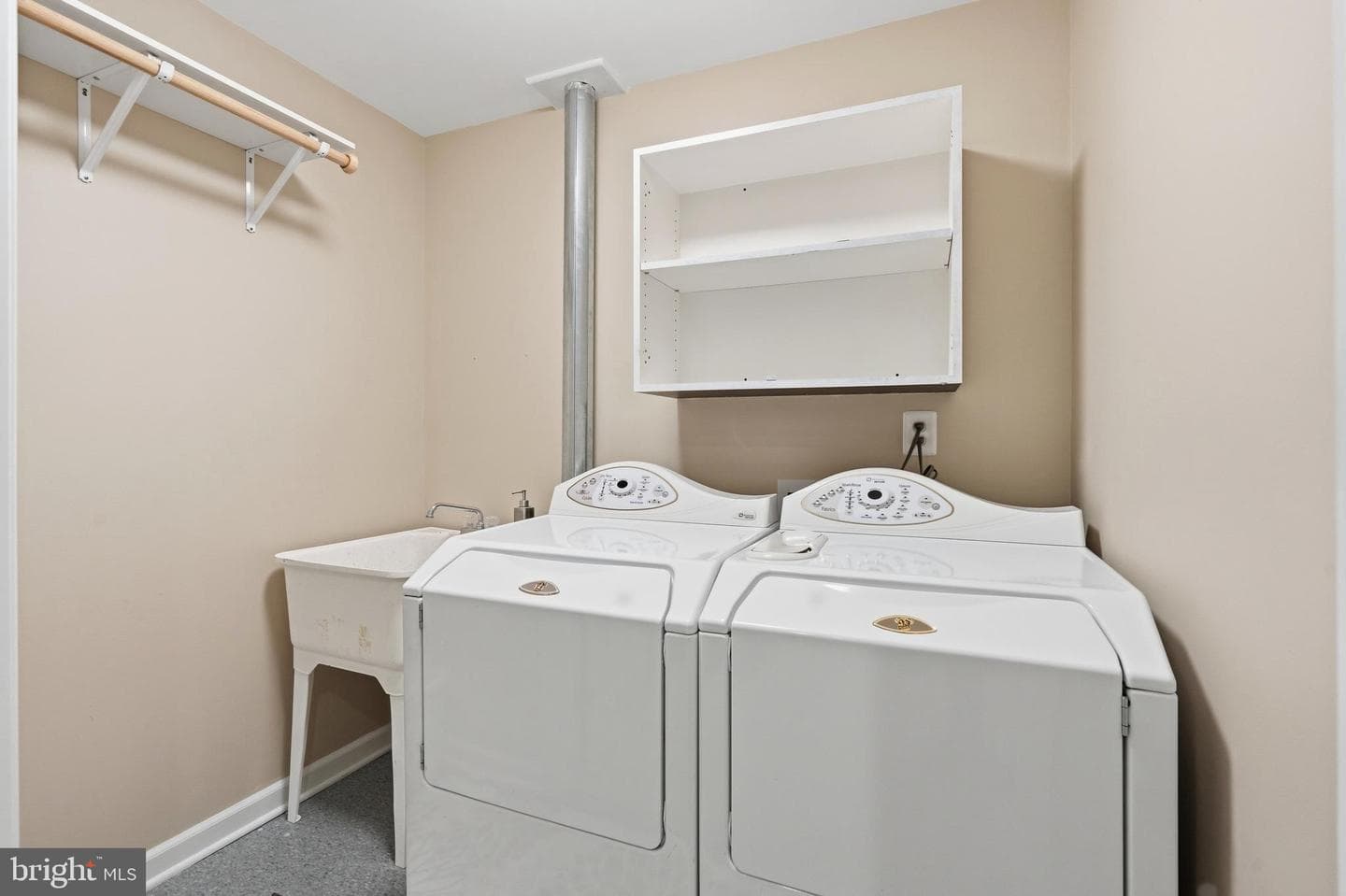 10052 Naughton Court photo 57
