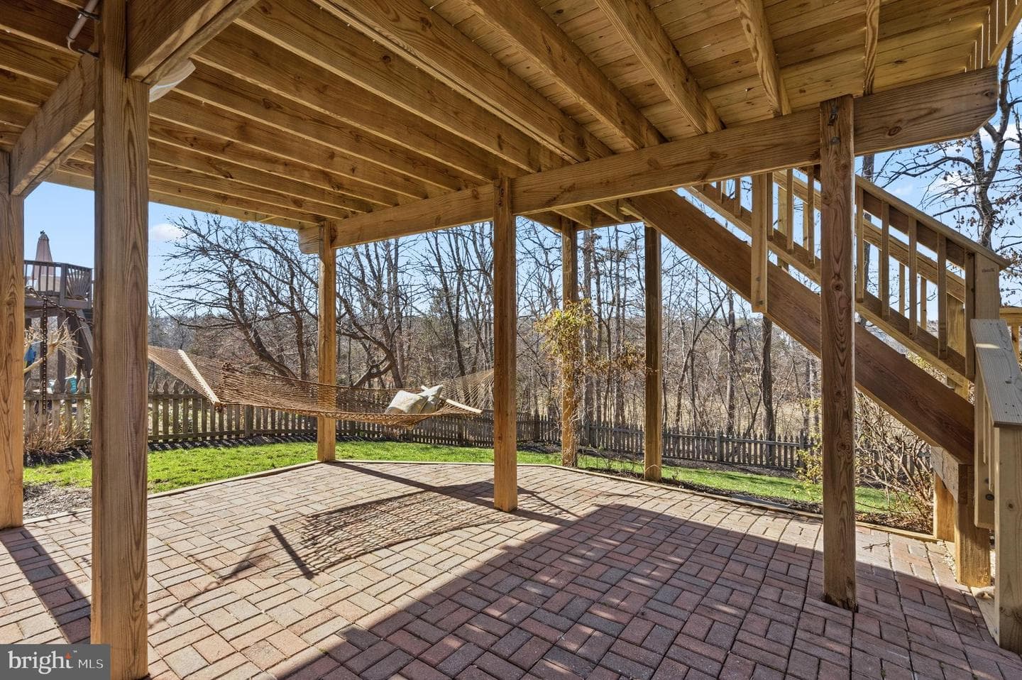 10052 Naughton Court photo 58