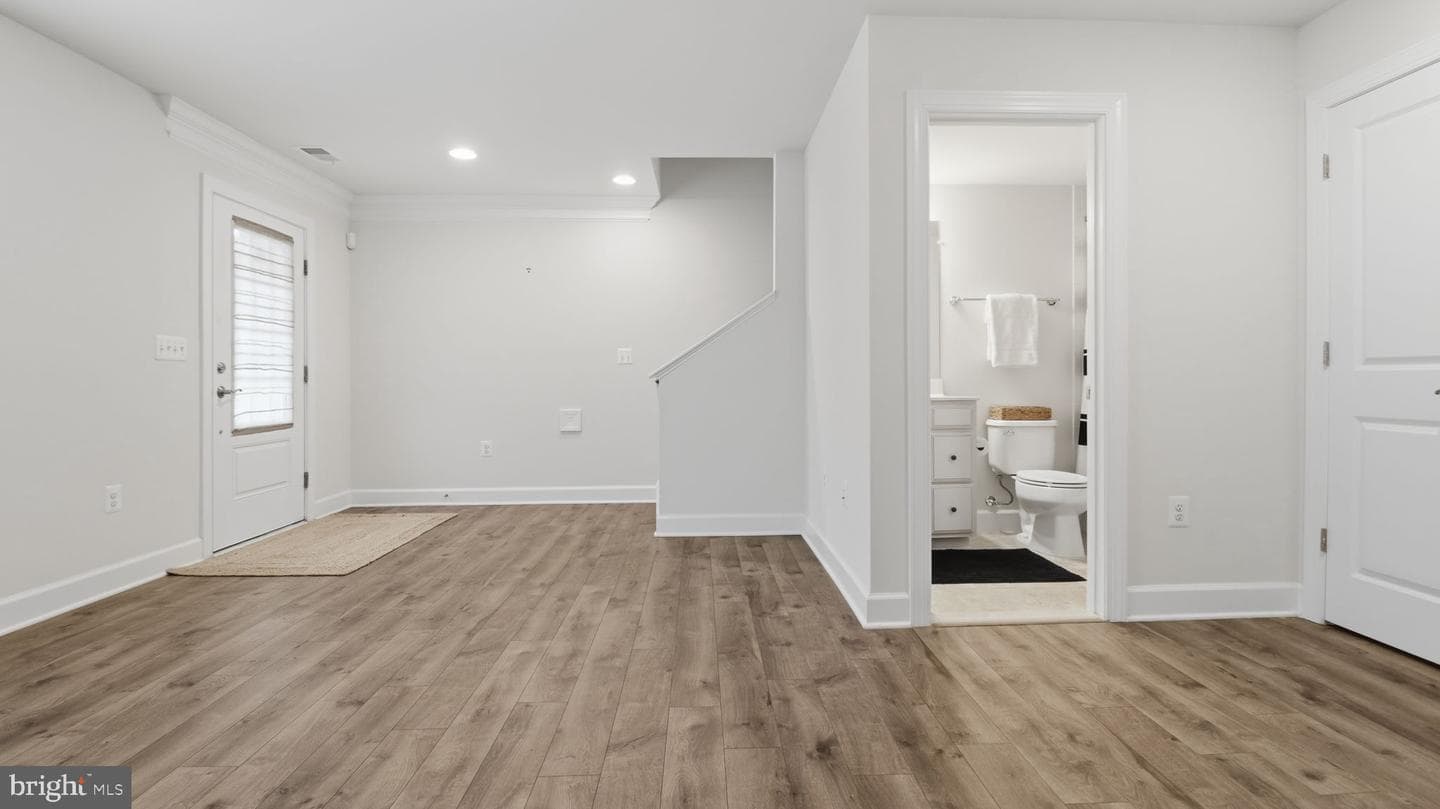13806 Litespeed Way photo 19