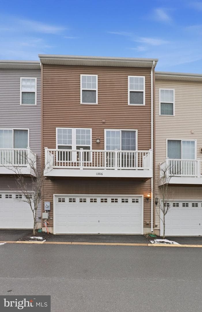 13806 Litespeed Way photo 6
