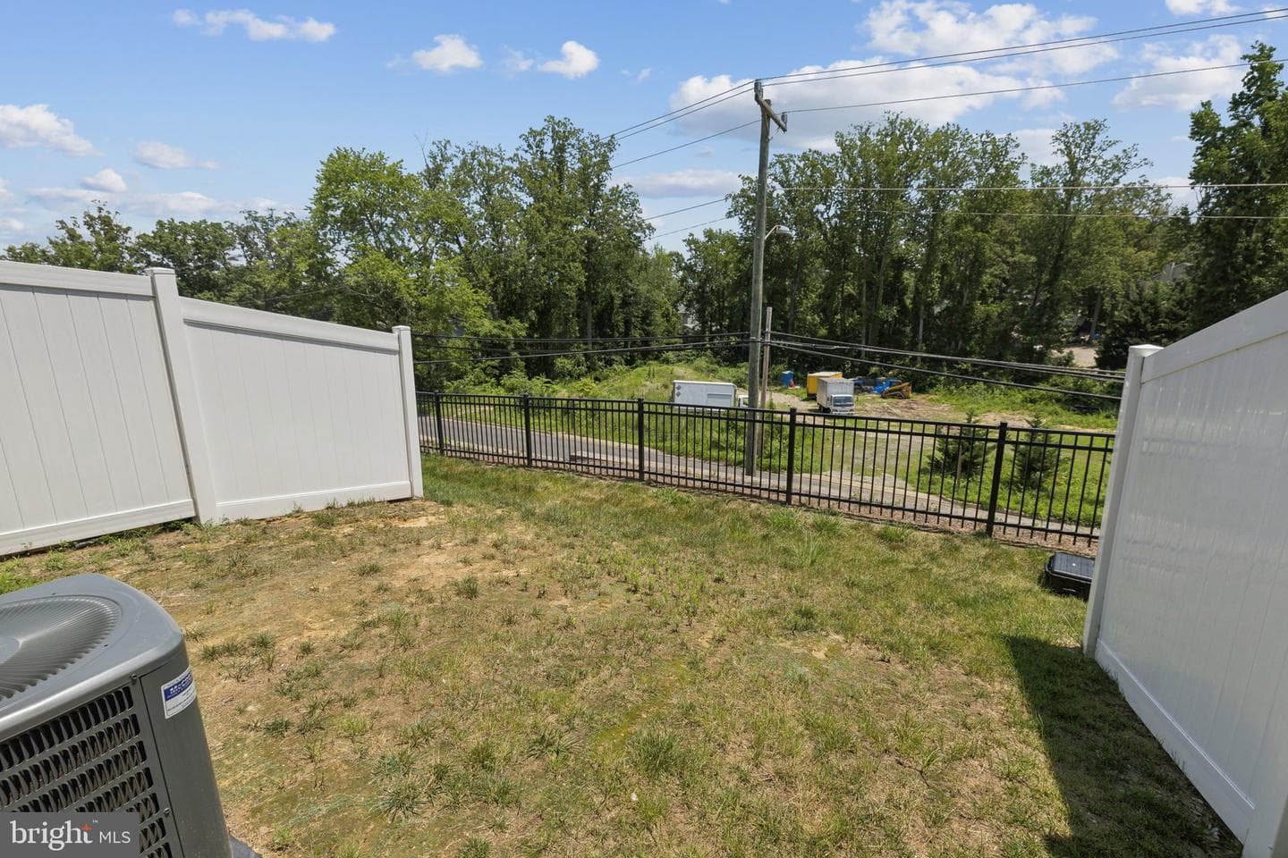 18255 Summit Pointe Drive photo 23