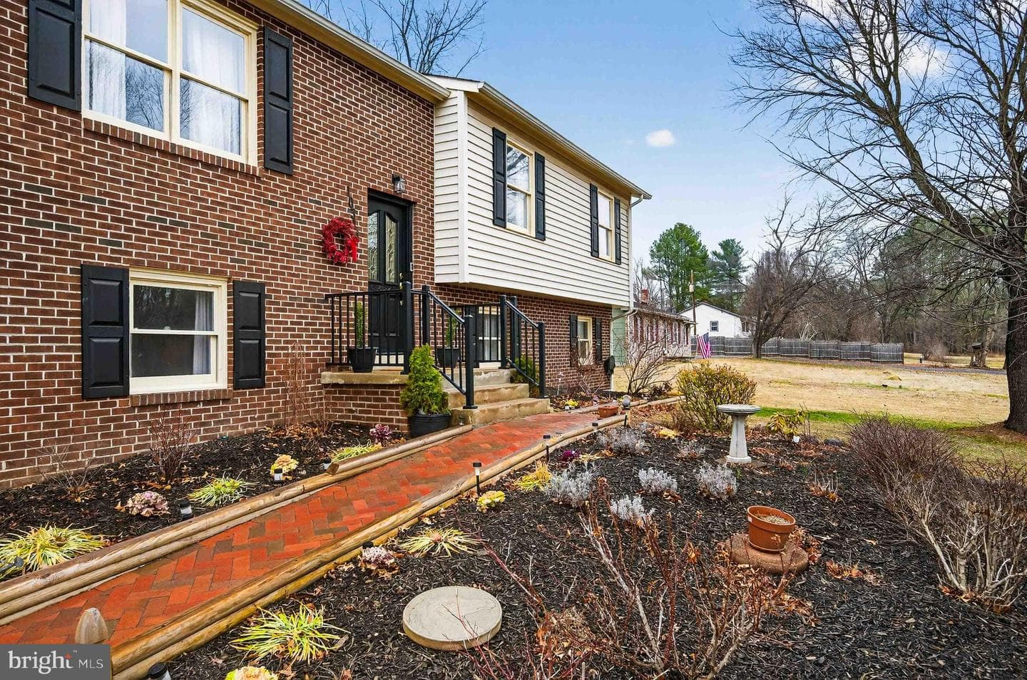 10314 Reid Lane photo 2