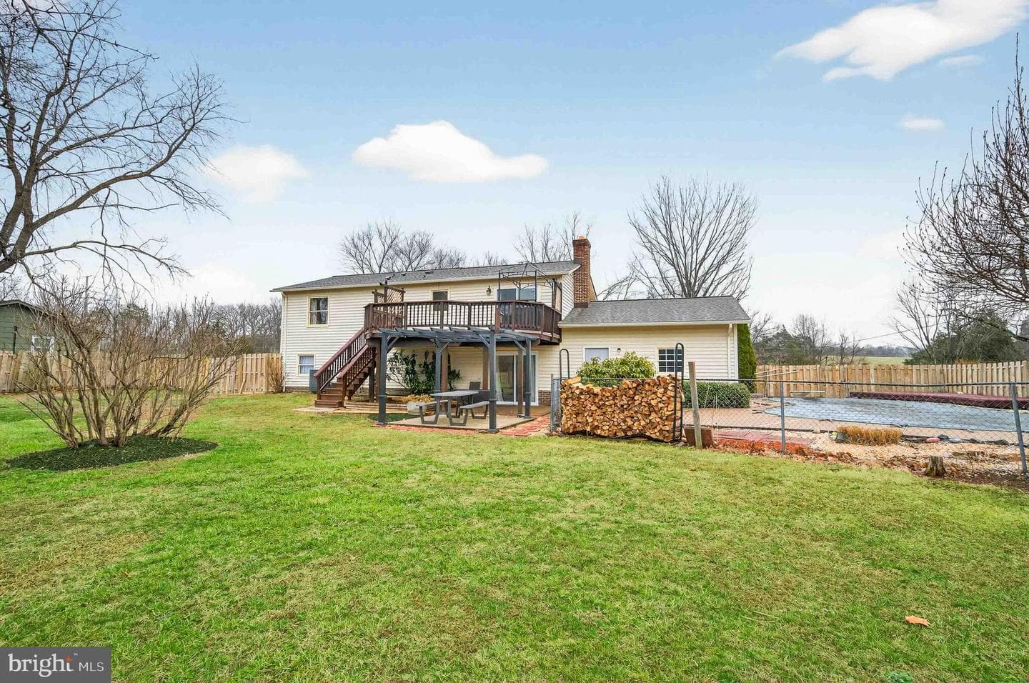 10314 Reid Lane photo 3