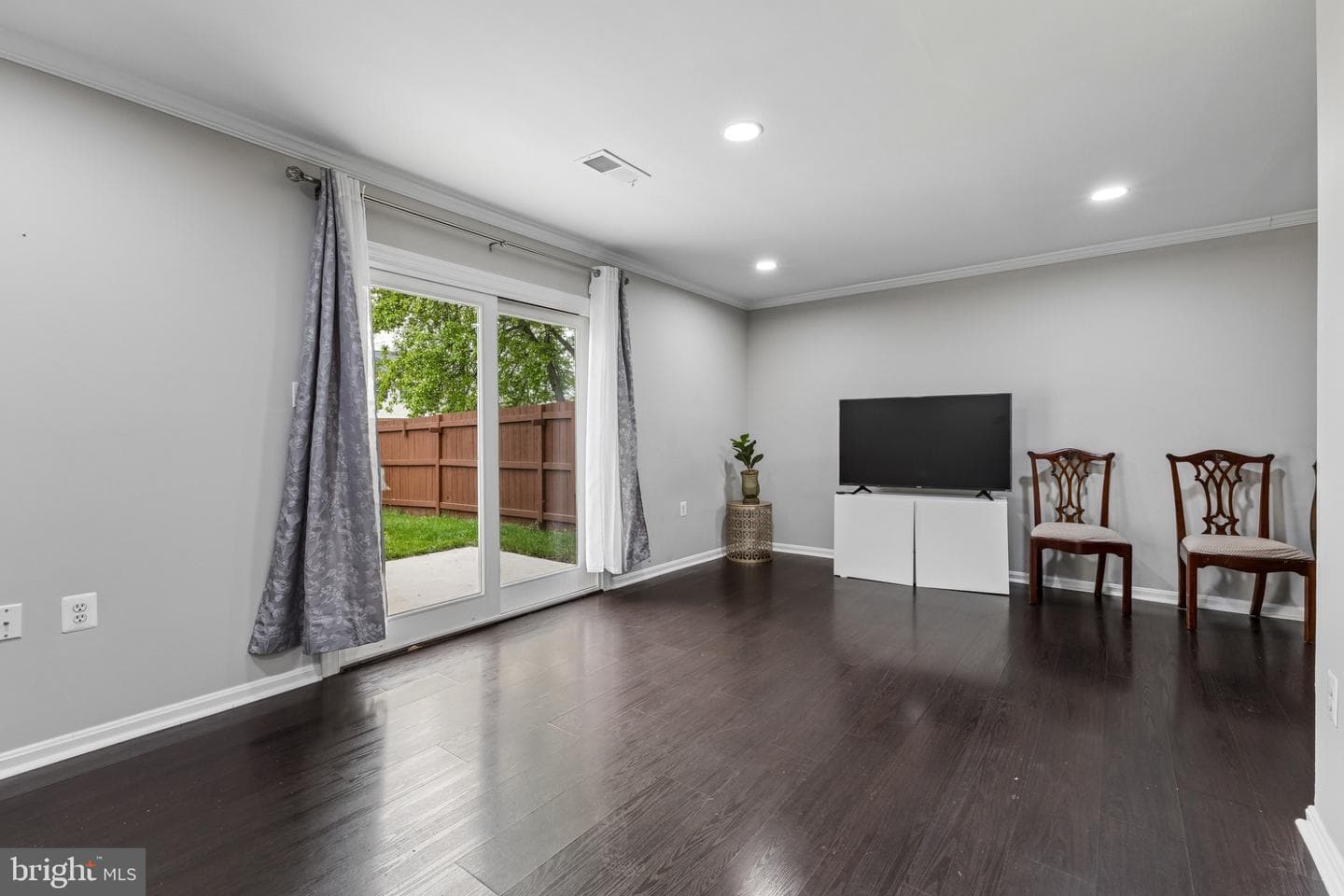 7974 Community Drive photo 5