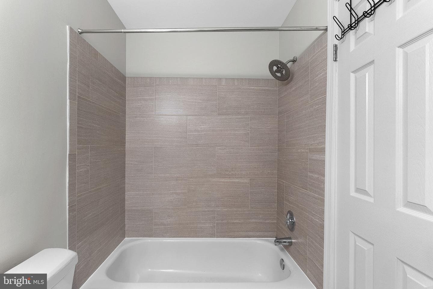 7442 Emerald Drive photo 27