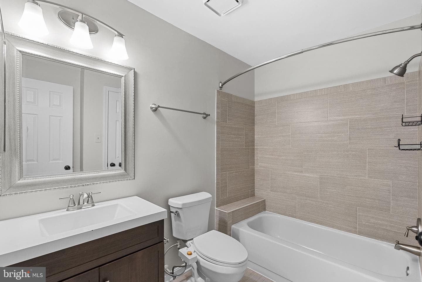7442 Emerald Drive photo 28