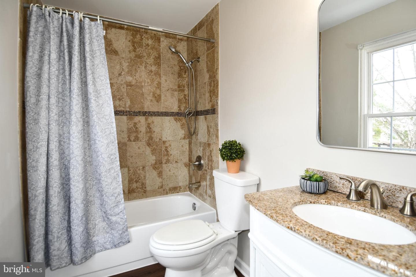 2944 Madeira Court photo 22