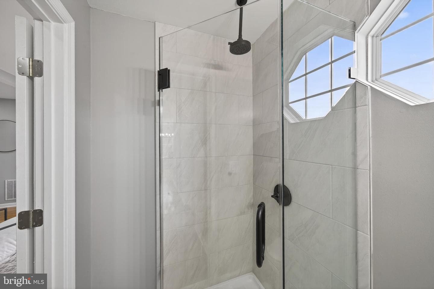 6934 Village Stream Place photo 16