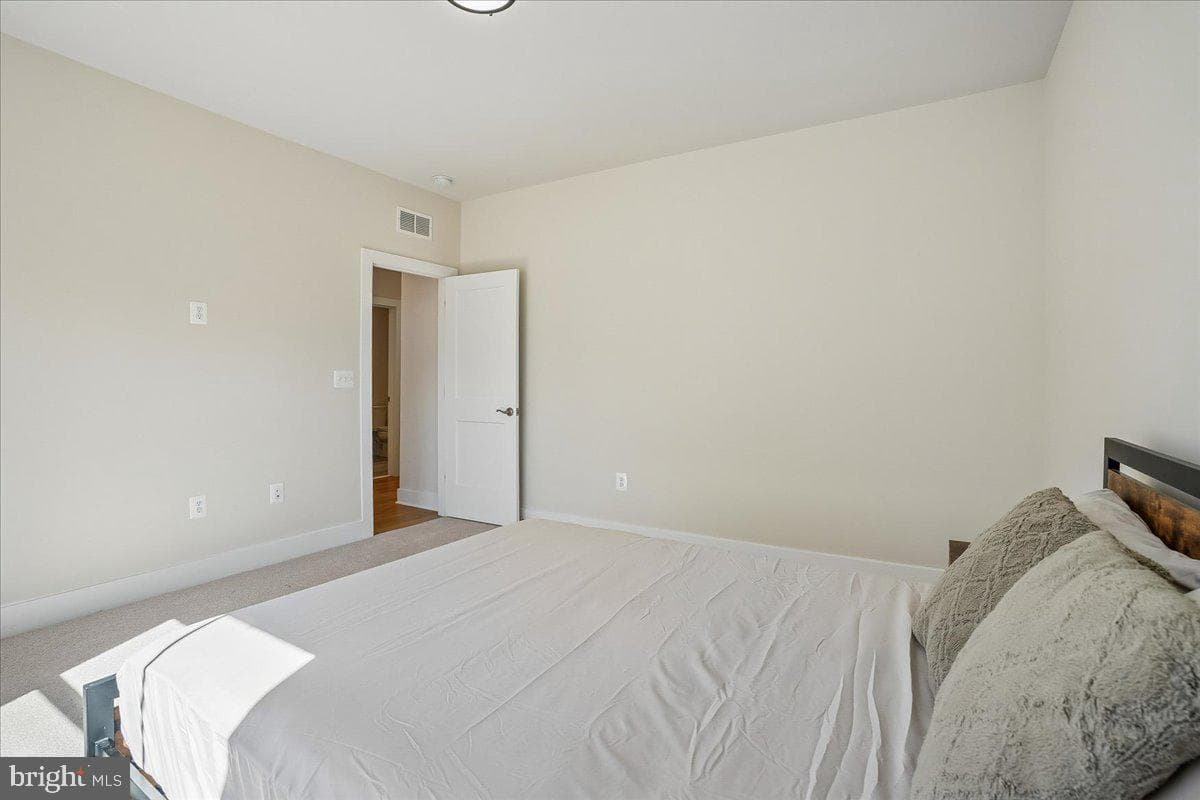 11821 Arcari Drive photo 32