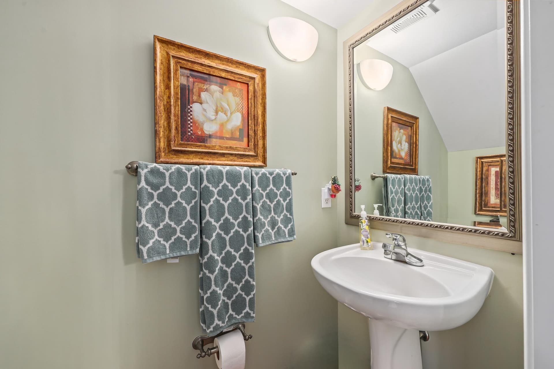 2725 Celestial Drive photo 14