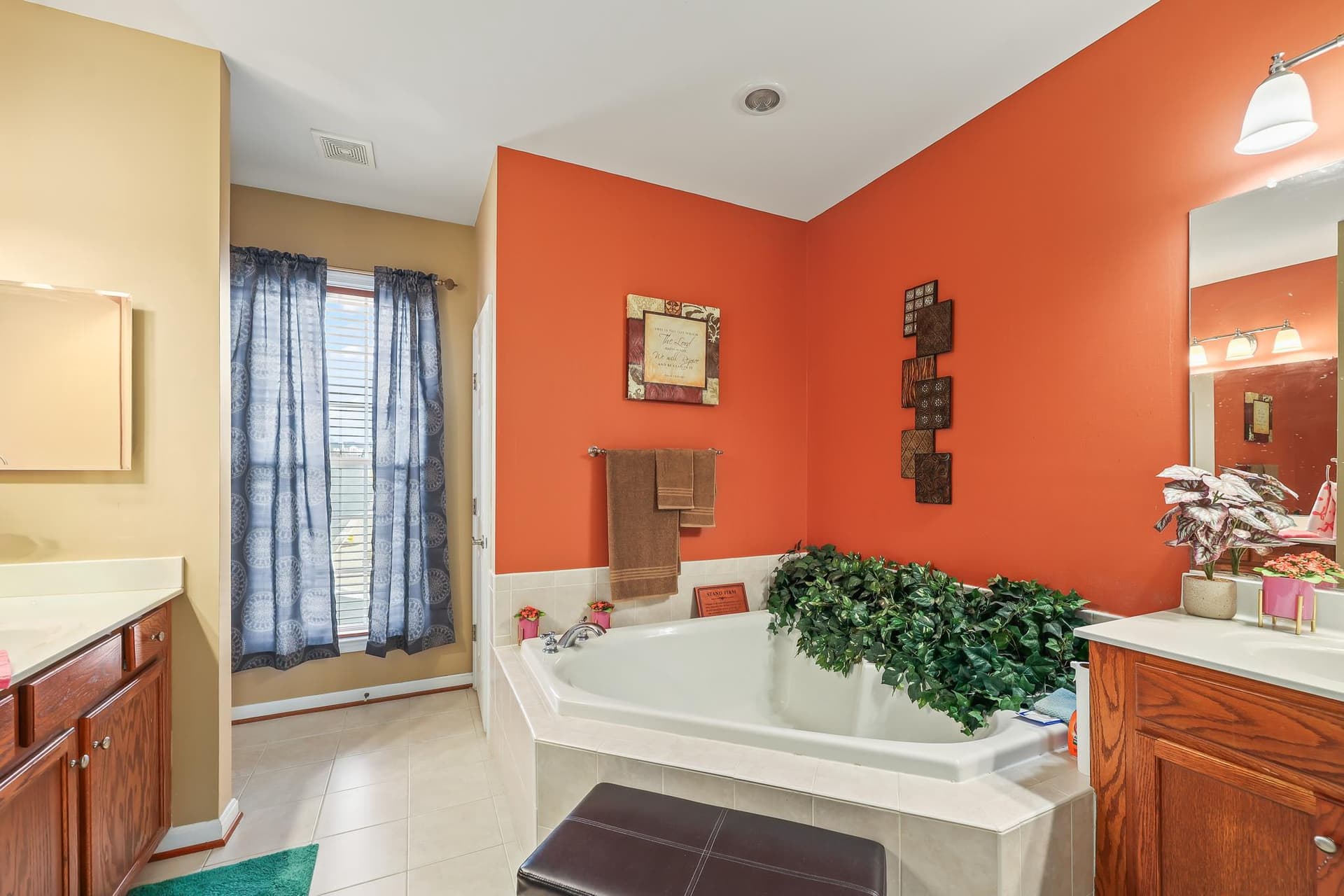 2725 Celestial Drive photo 19