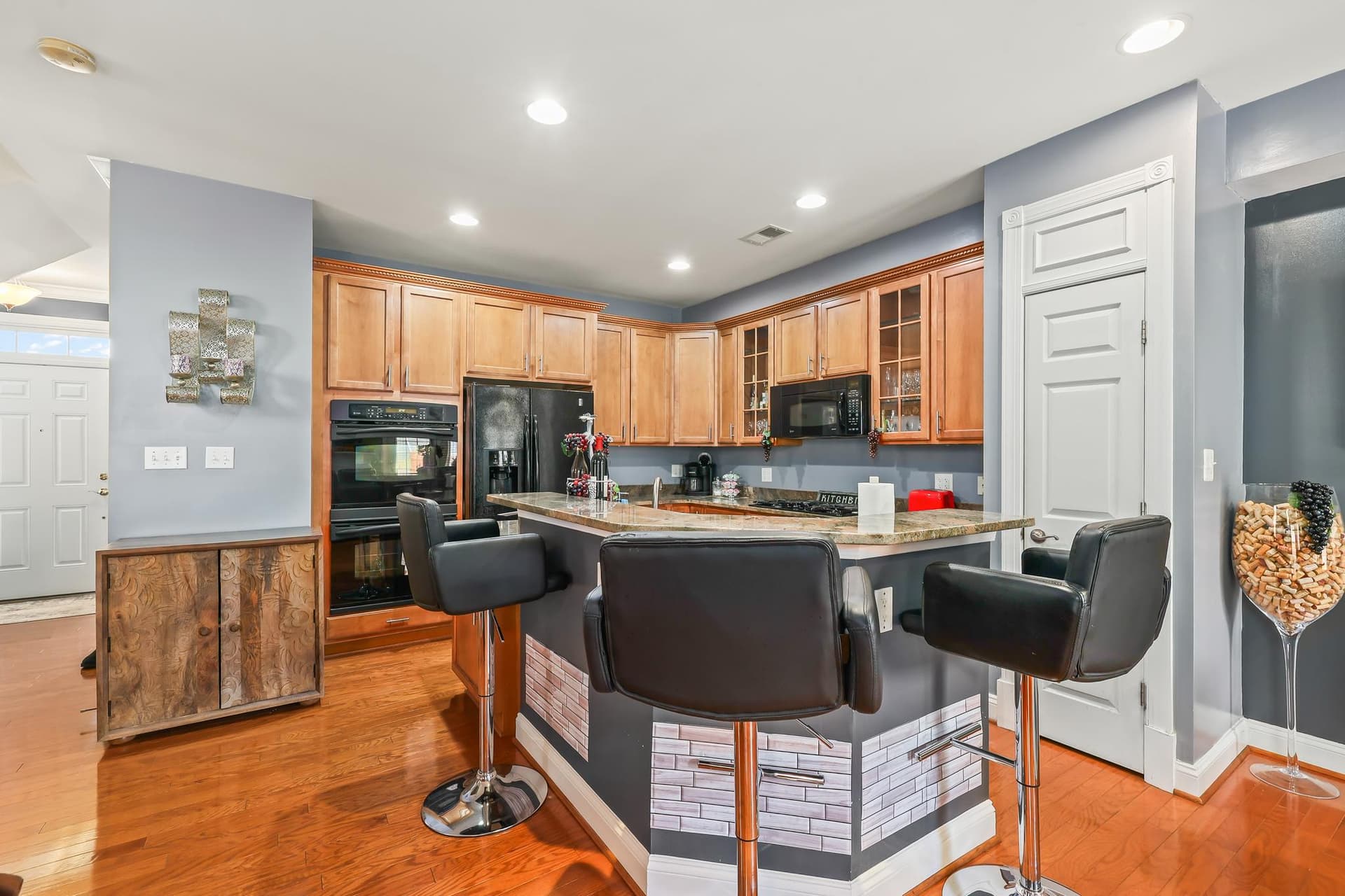 2725 Celestial Drive photo 7