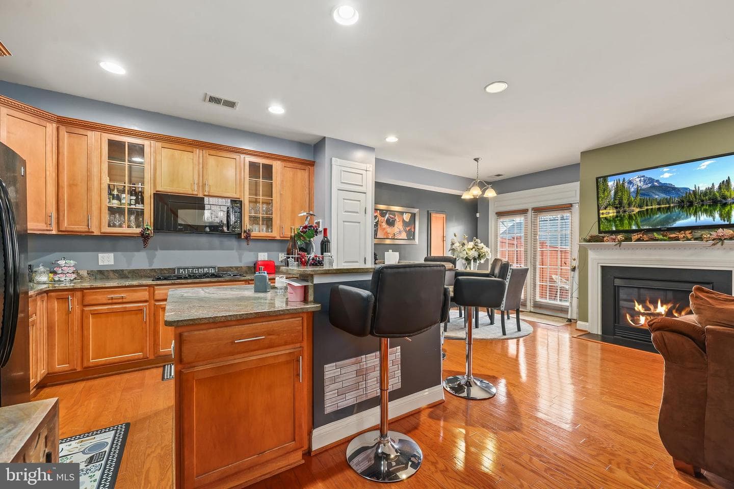 2725 Celestial Drive photo 9