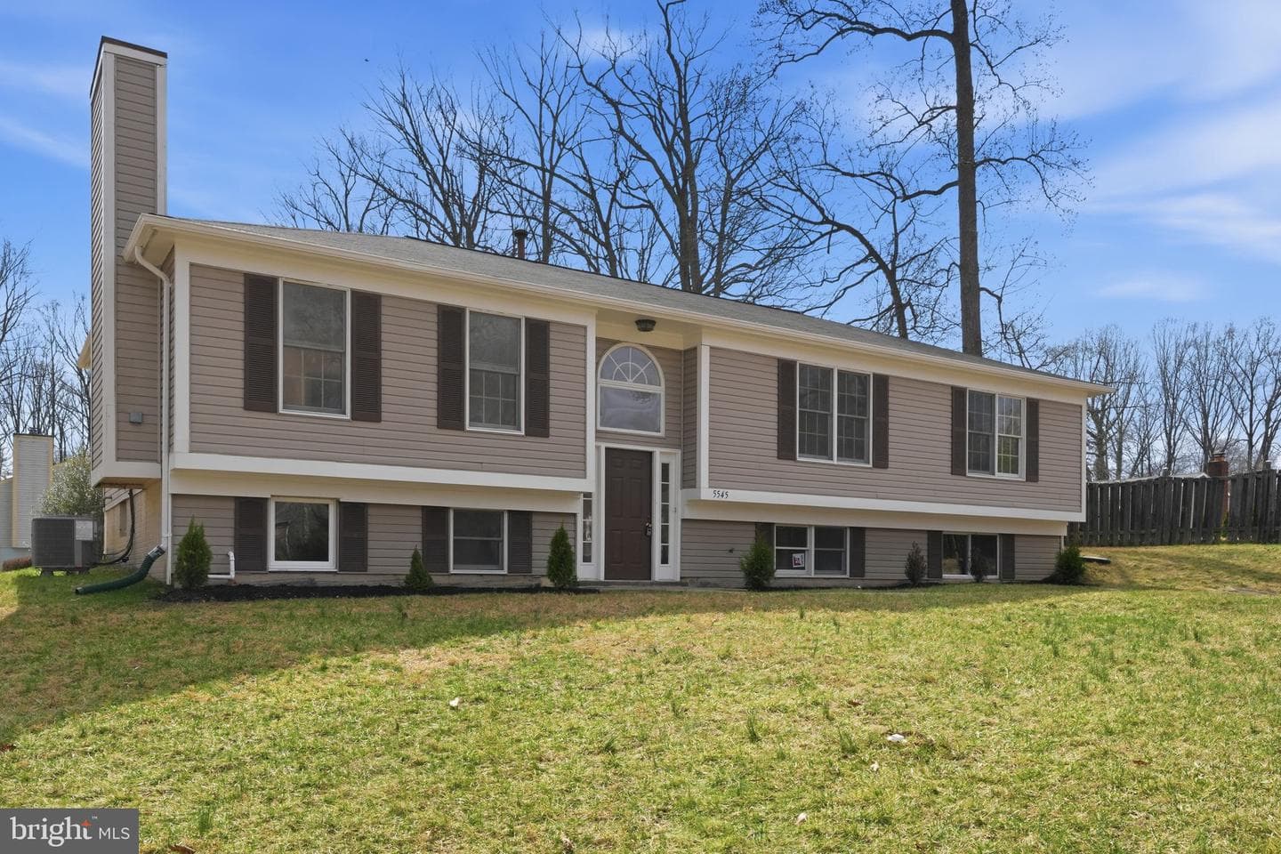 5545 Spangler Lane photo 2