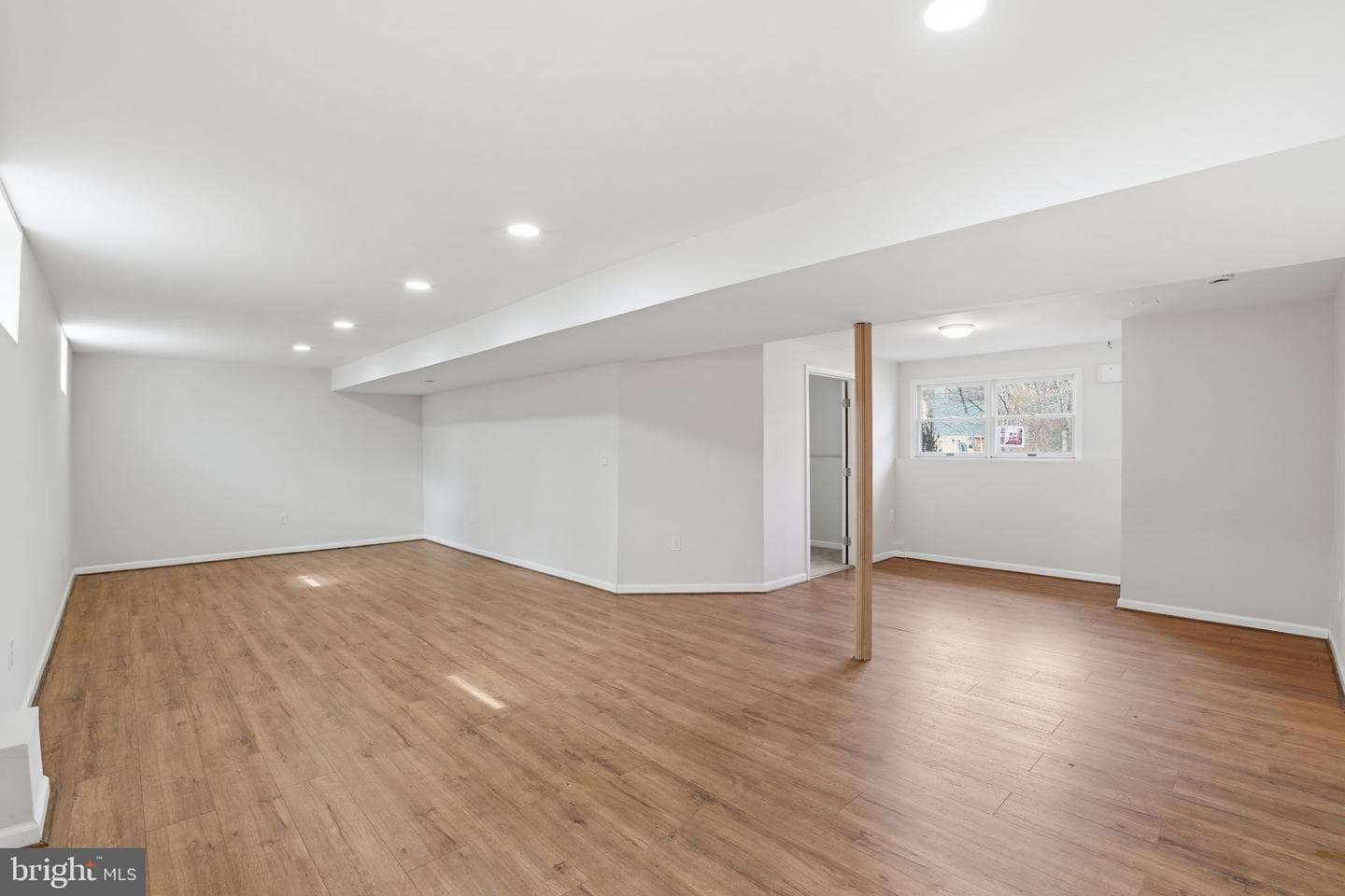 5545 Spangler Lane photo 32