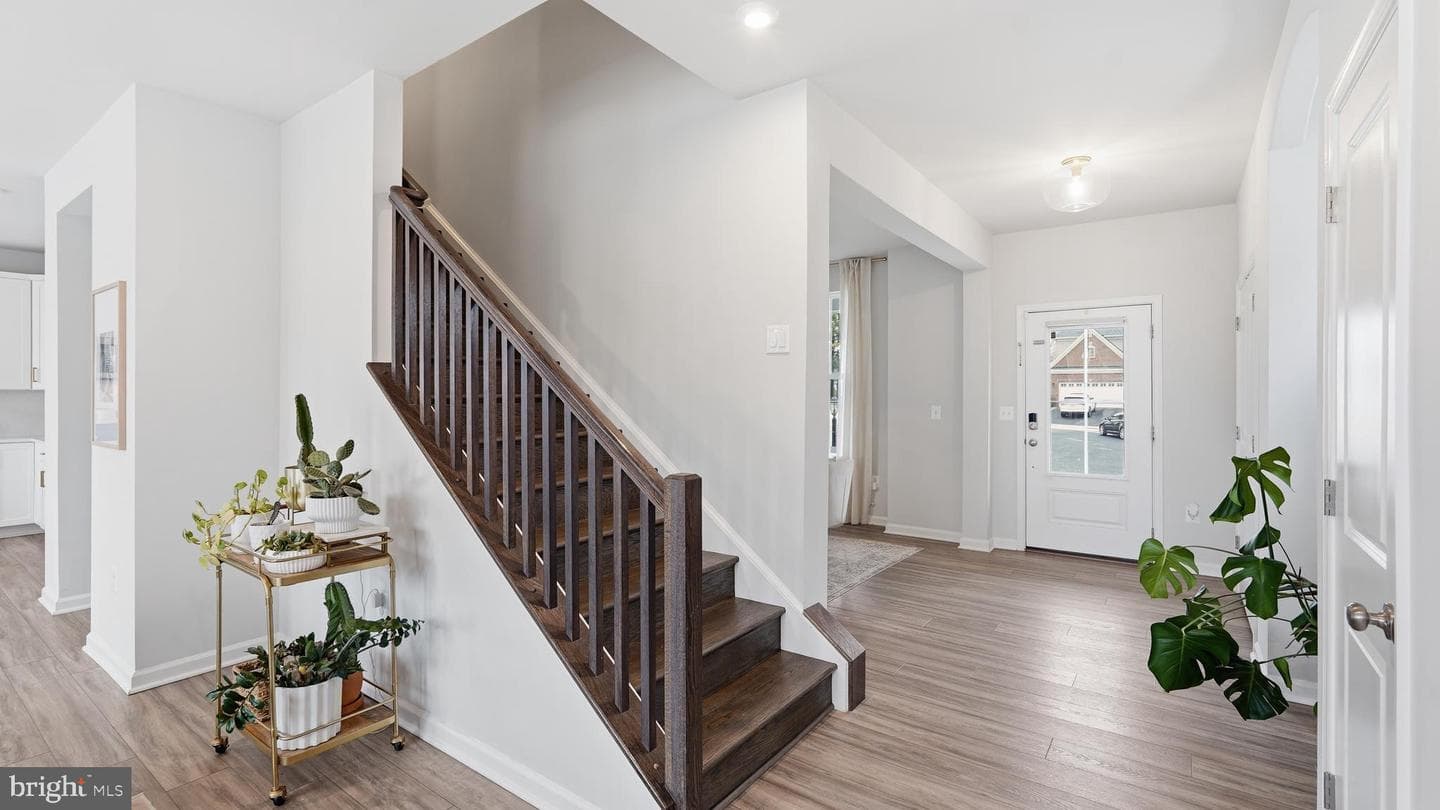 9441 Deschamp Ct. photo 8