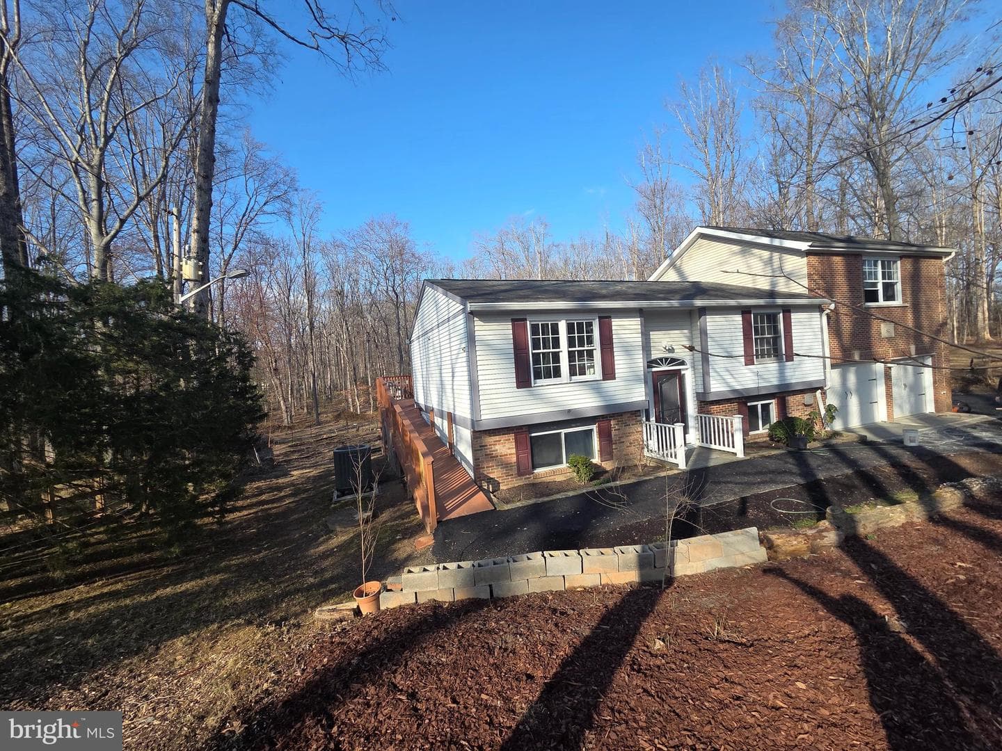 8004 Gracie Drive photo 3