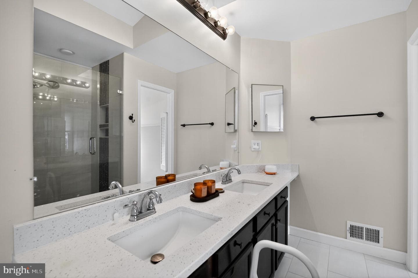5428 Staples Lane photo 16