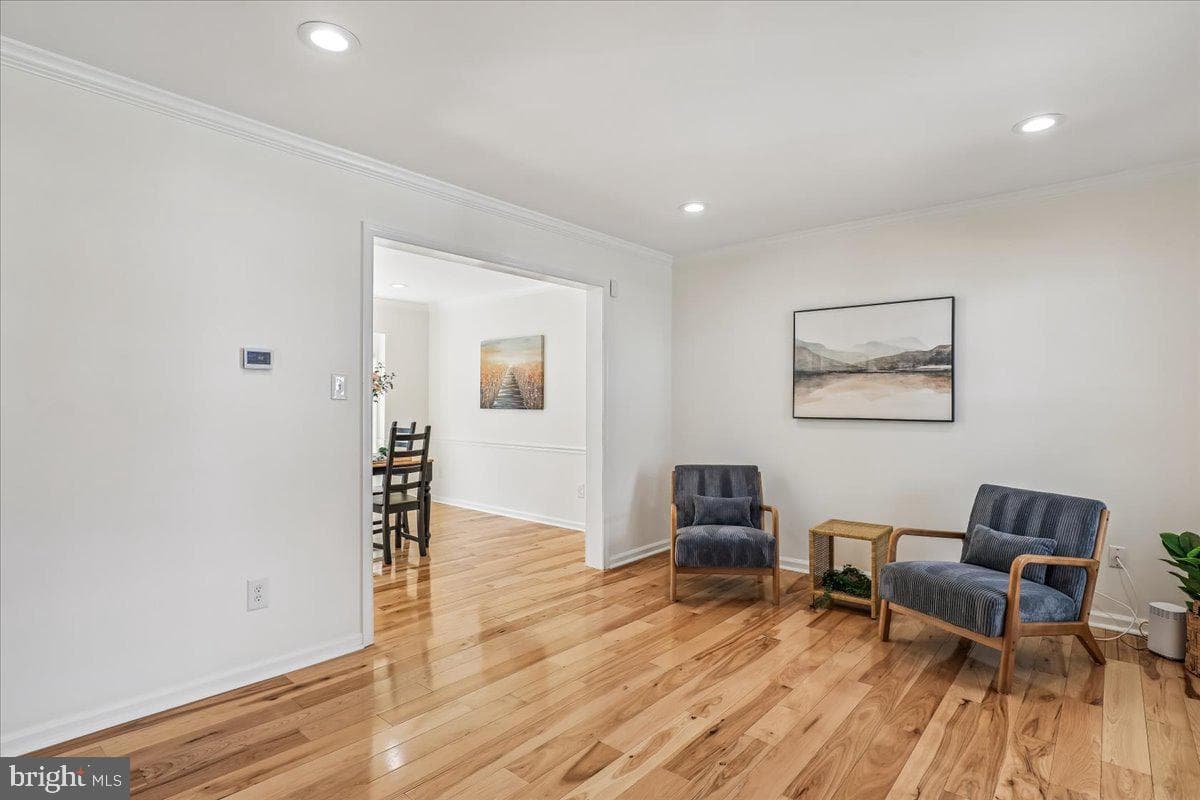 4743 Shadow Woods Court photo 4