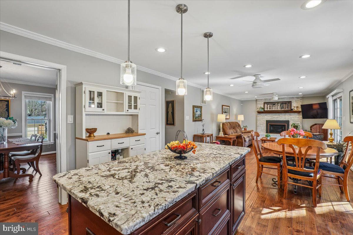 15432 Skyline Drive photo 5