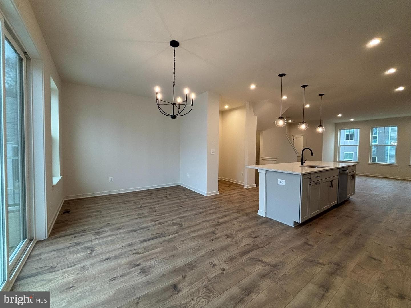 17966 Alicia Avenue photo 7