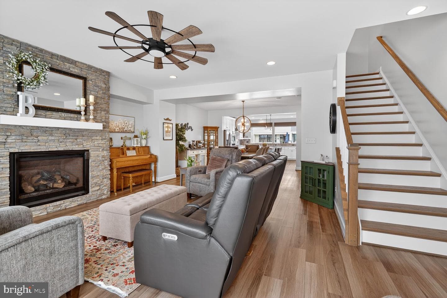 13890 Clear Lake Circle photo 12