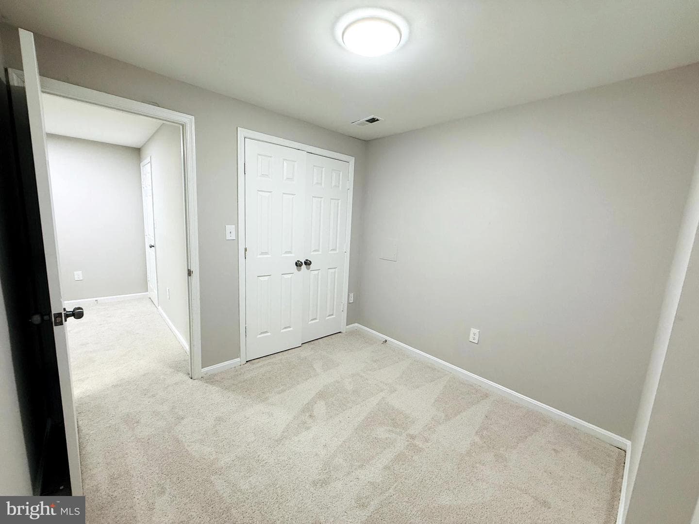 7572 Helmsdale Place photo 48