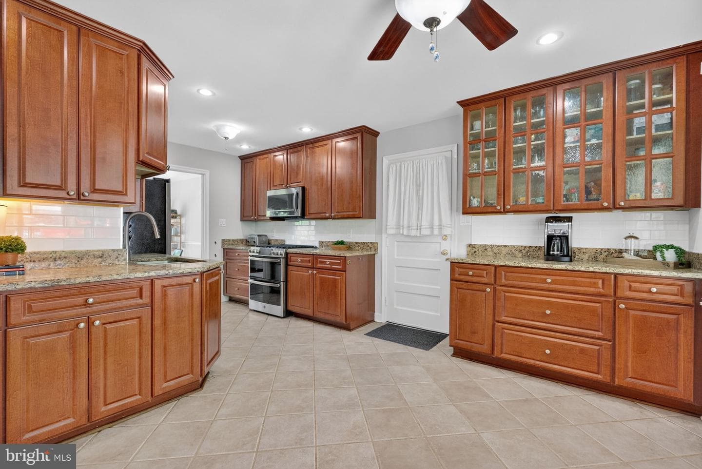 2211 Dockside Court photo 6