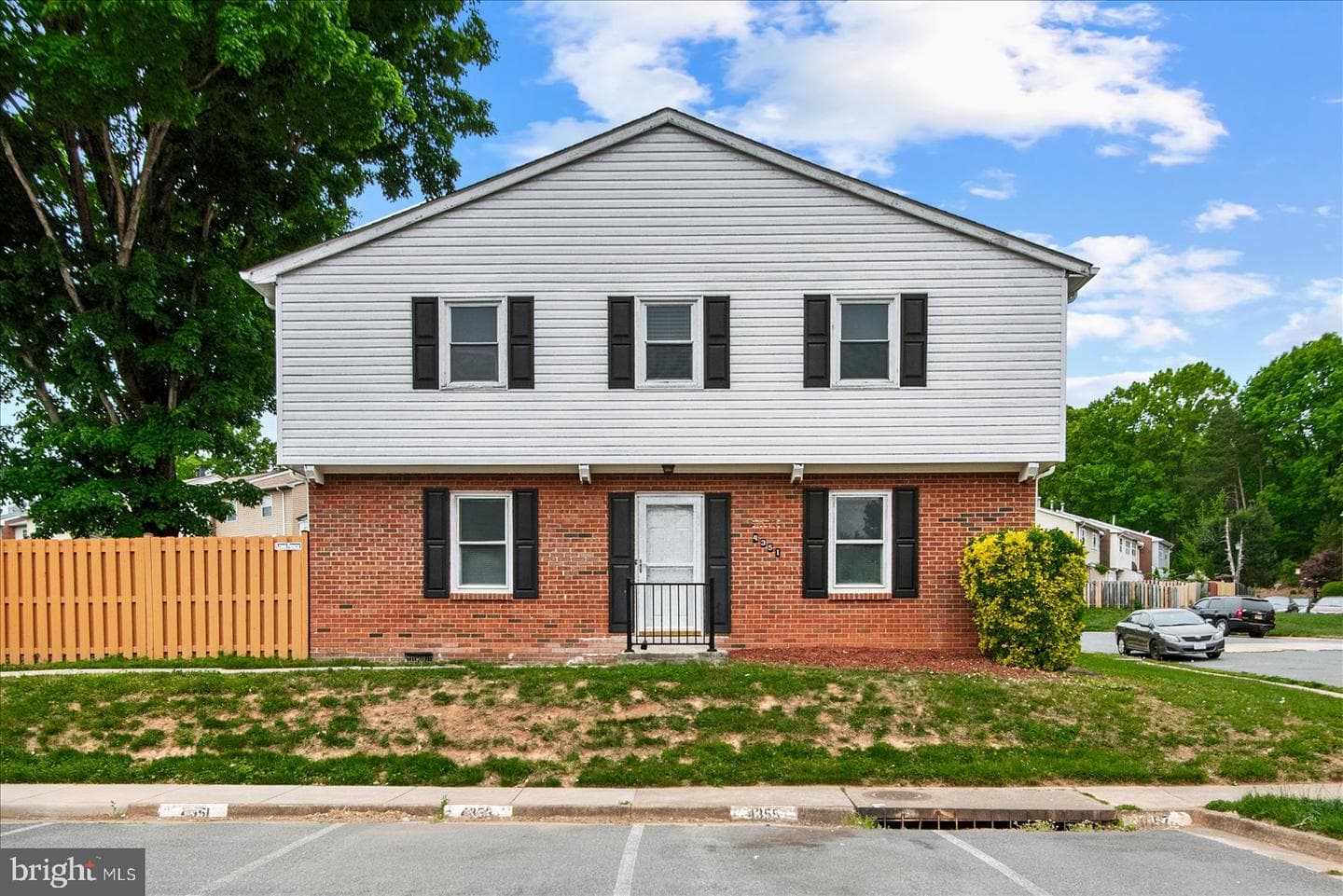 4351 Ensbrook Lane photo 2
