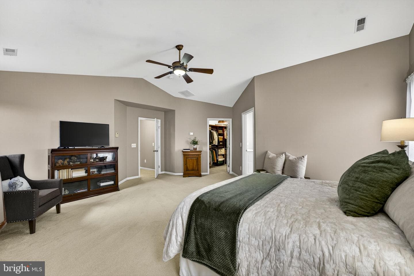 6913 Bitterroot Court photo 28