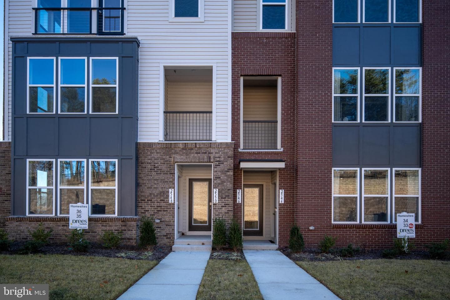 2550 Neabsco Common Place