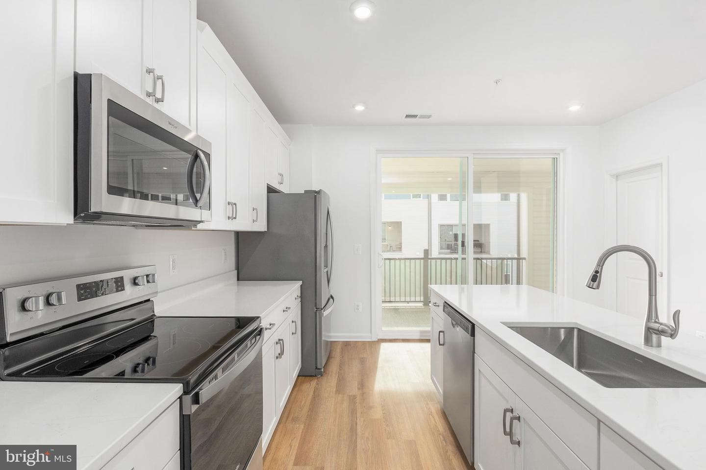 2550 Neabsco Common Place photo 13