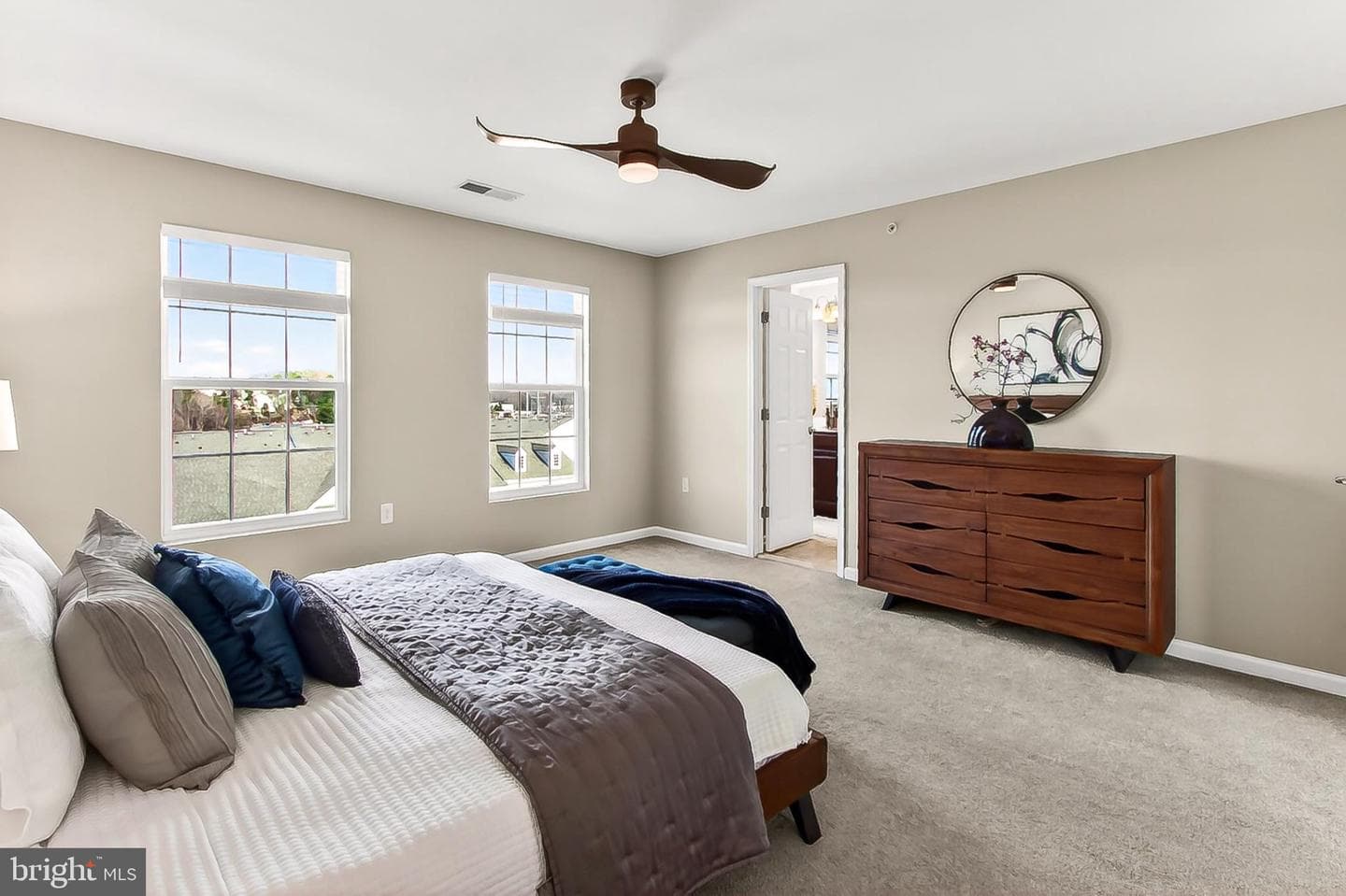 16856 Porters Inn Drive photo 30