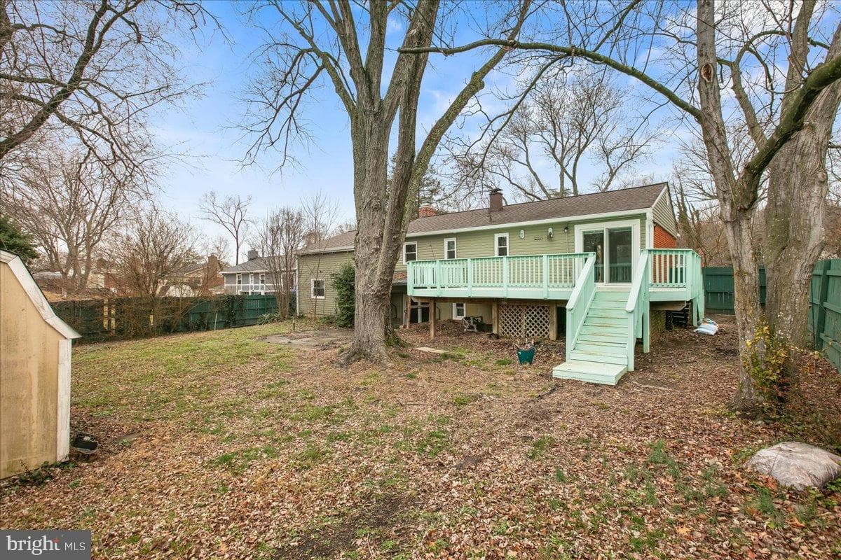 14709 Anderson Street photo 31