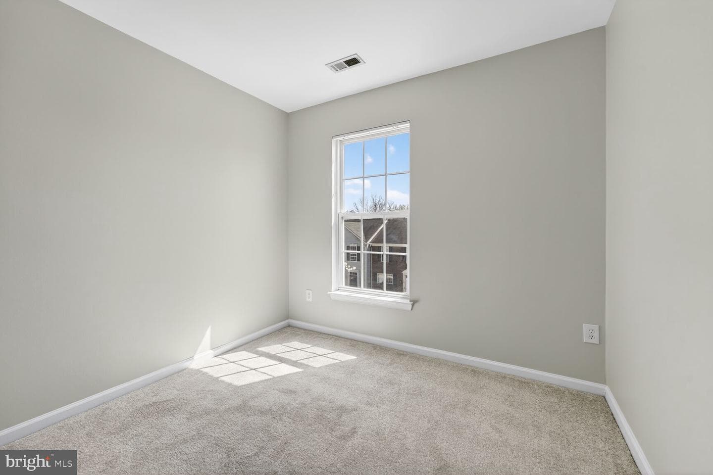 1252 Corbett Place photo 53