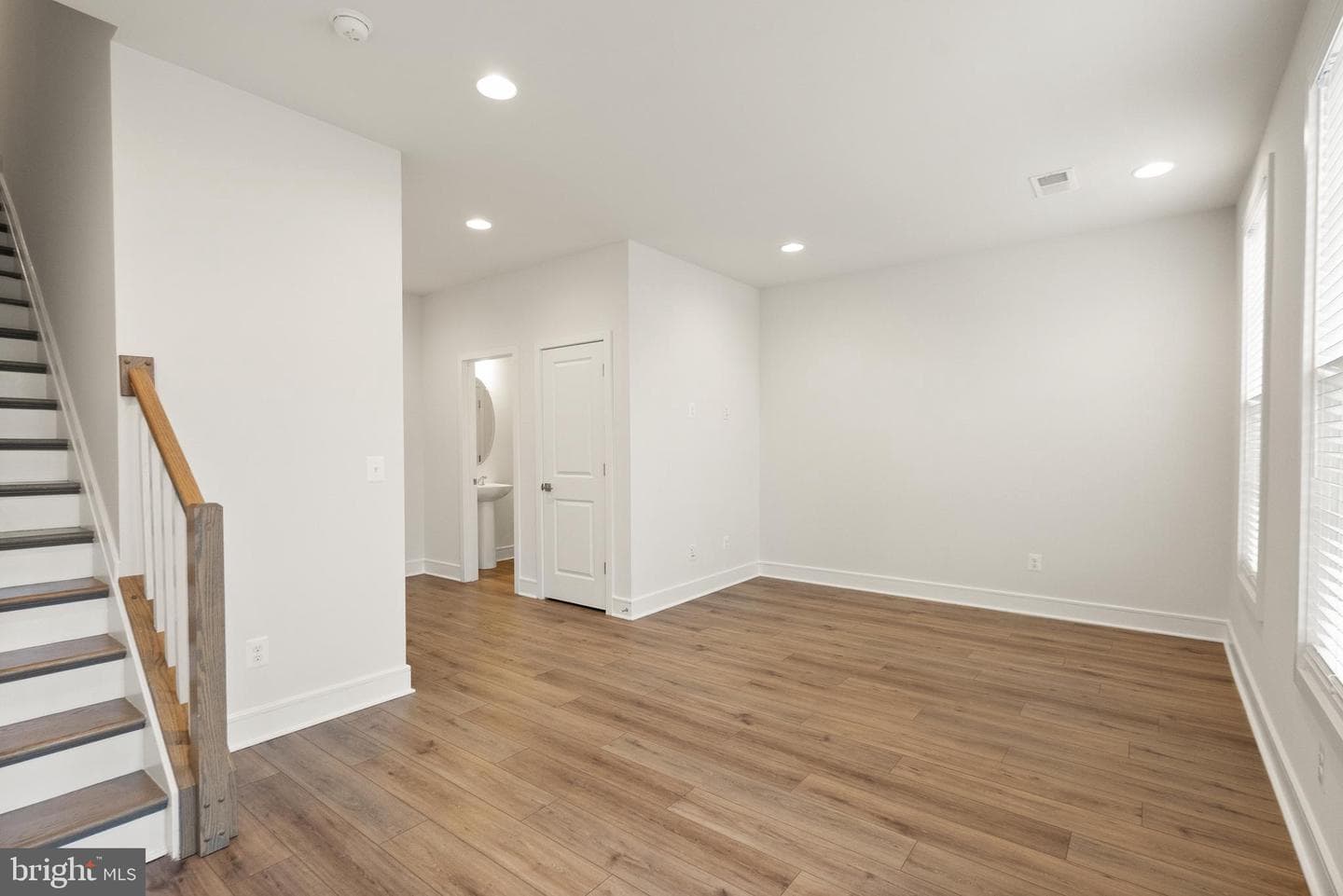 14532 Alsace Lane photo 3