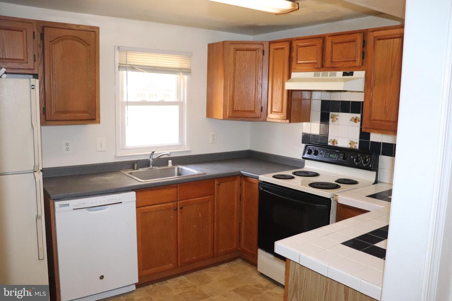 12918 Kingswell Drive photo 3