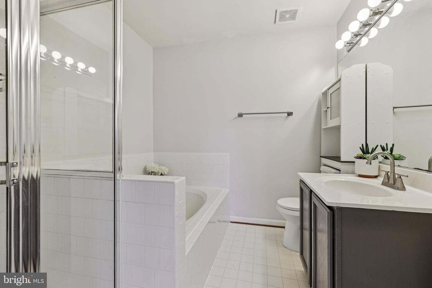 15729 Lansdale Place photo 22