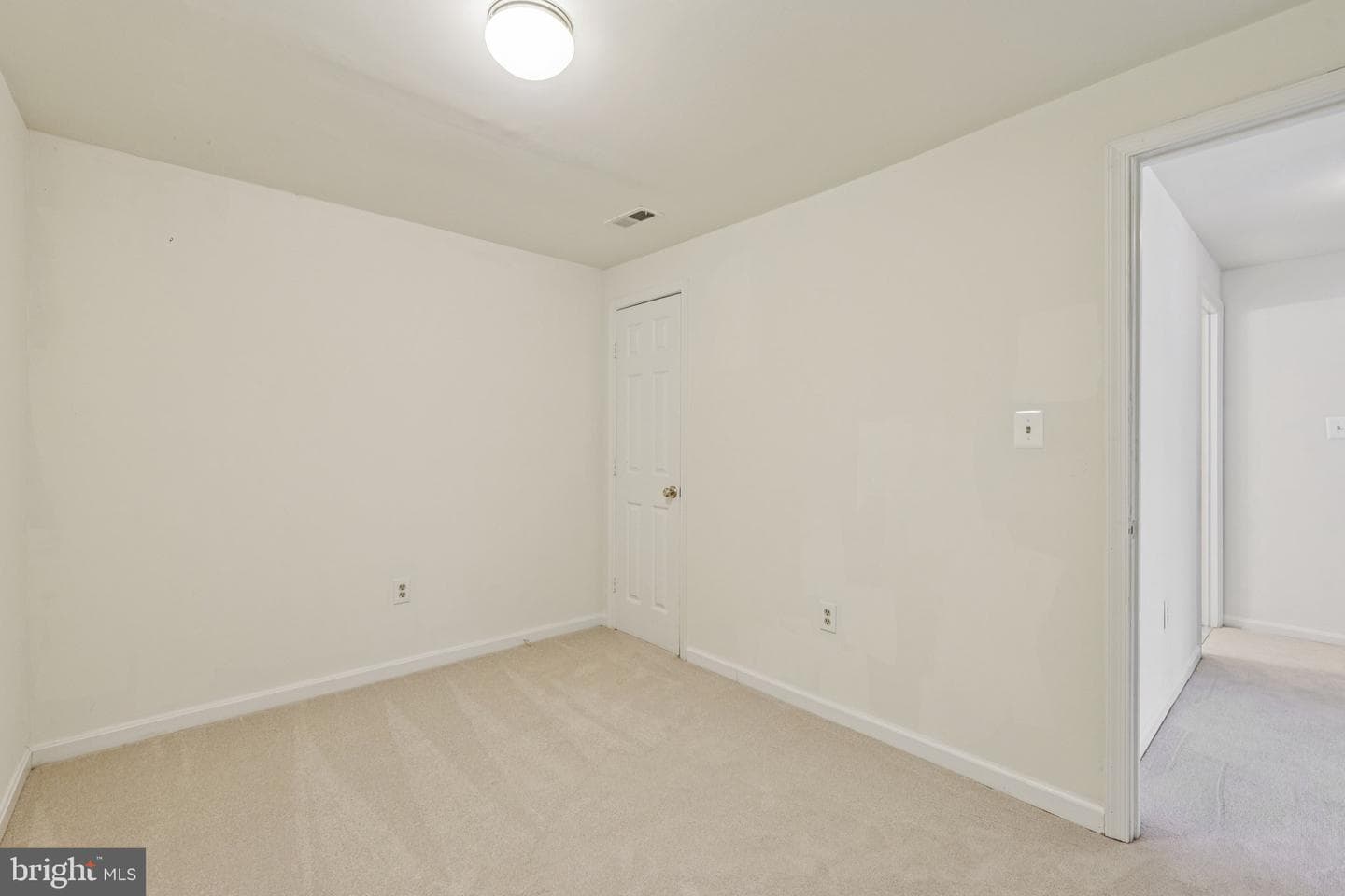 15729 Lansdale Place photo 39